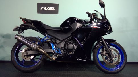ホンダ　CBR250R    MC41
サービスマニュアル ホンダ（HONDA） CBR250Rの型式・スペックならバイクブロス