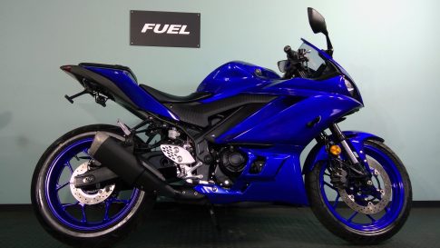 YZF-R25 アーカイブ - 全国バイク通販OK。大阪・松原市の250cc中古バイク販売専門店ＦＵＥＬ