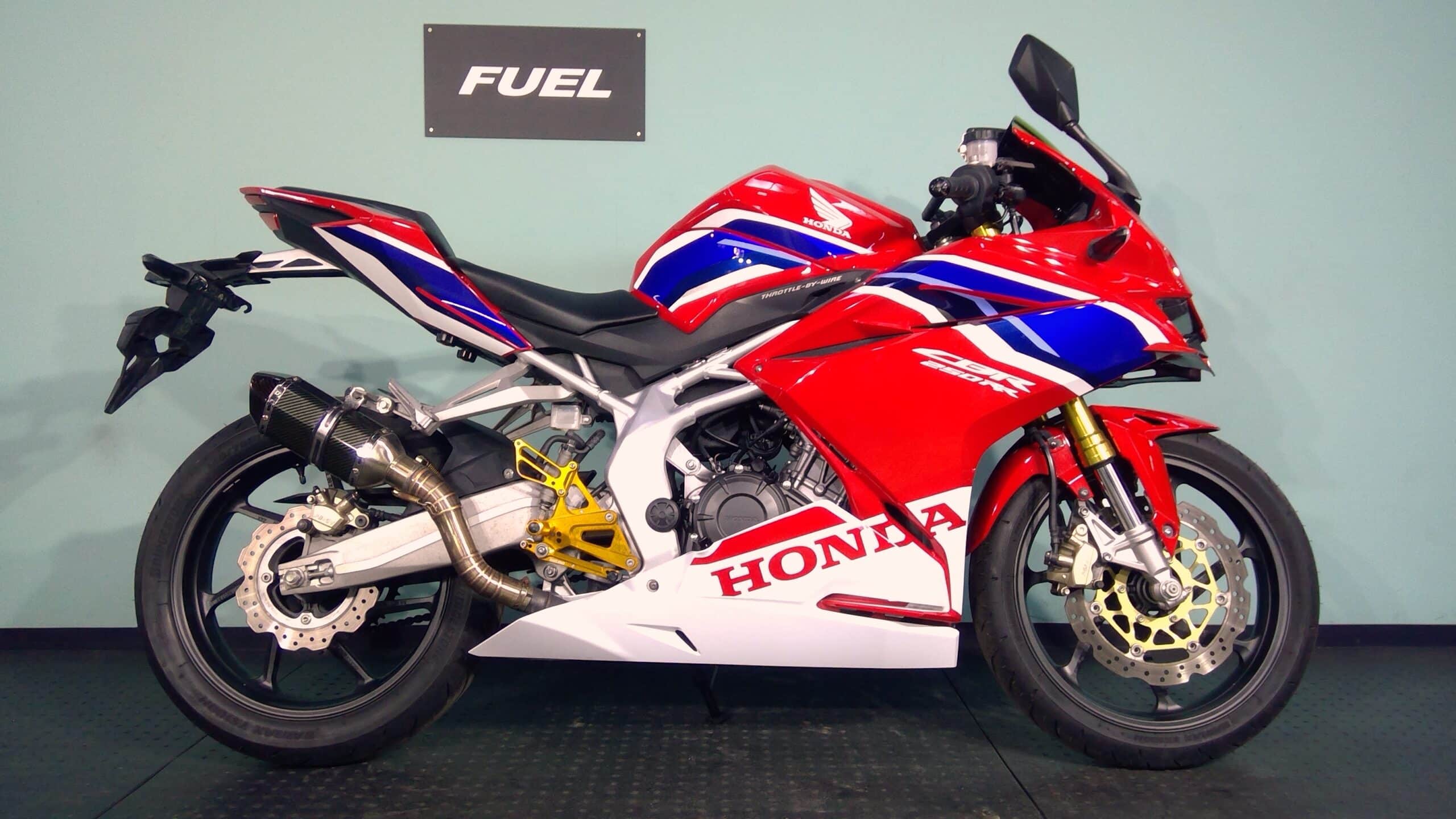 CBR250RR MC51 中古バイク 全国配送可 - 全国バイク通販OK。大阪・松原市の250cc中古バイク販売専門店ＦＵＥＬ